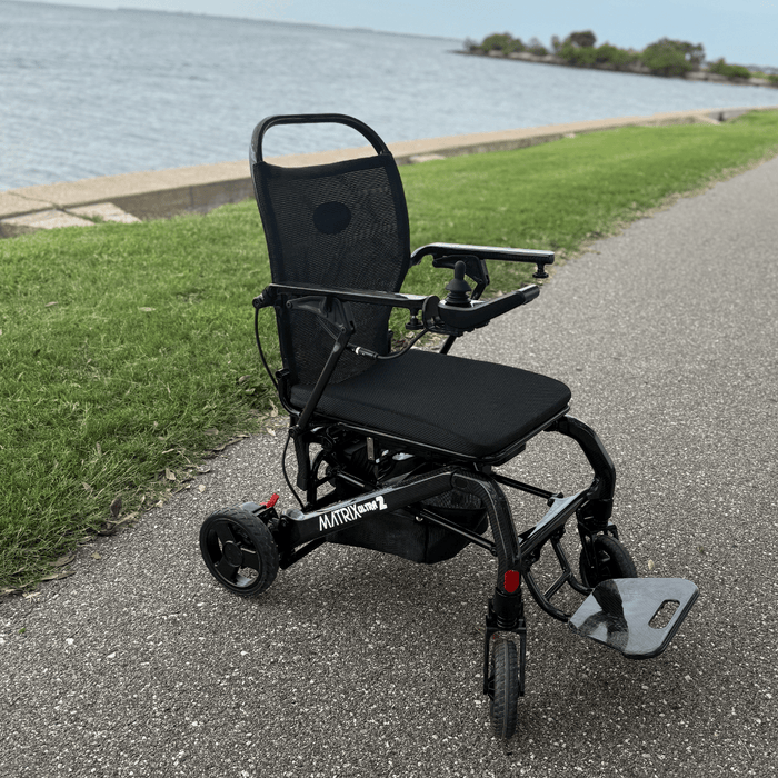 Matrix Ultra 2 With Ocean background