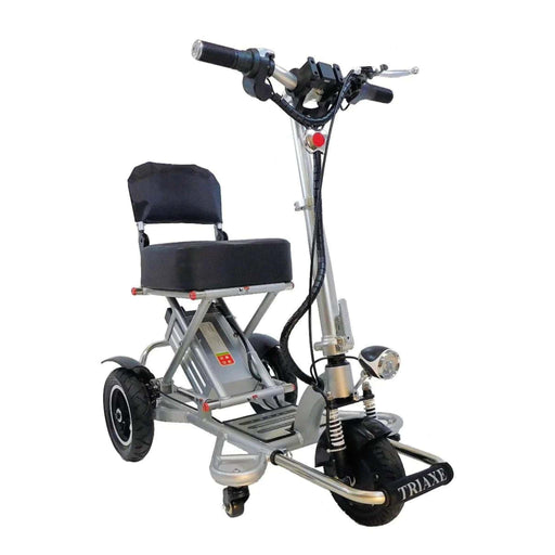 Triaxe Sport Scooter Color Silver and Black Chair - Front Right Side View