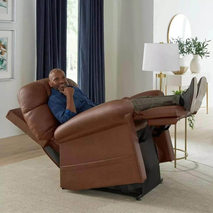 Cloud PR-515 MaxiComfort with Twilight Color Brown - Adjustable Backrest and Footrest - A Man Relaxing the Chair